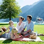 公寓 In Achenkirch With A Garden *